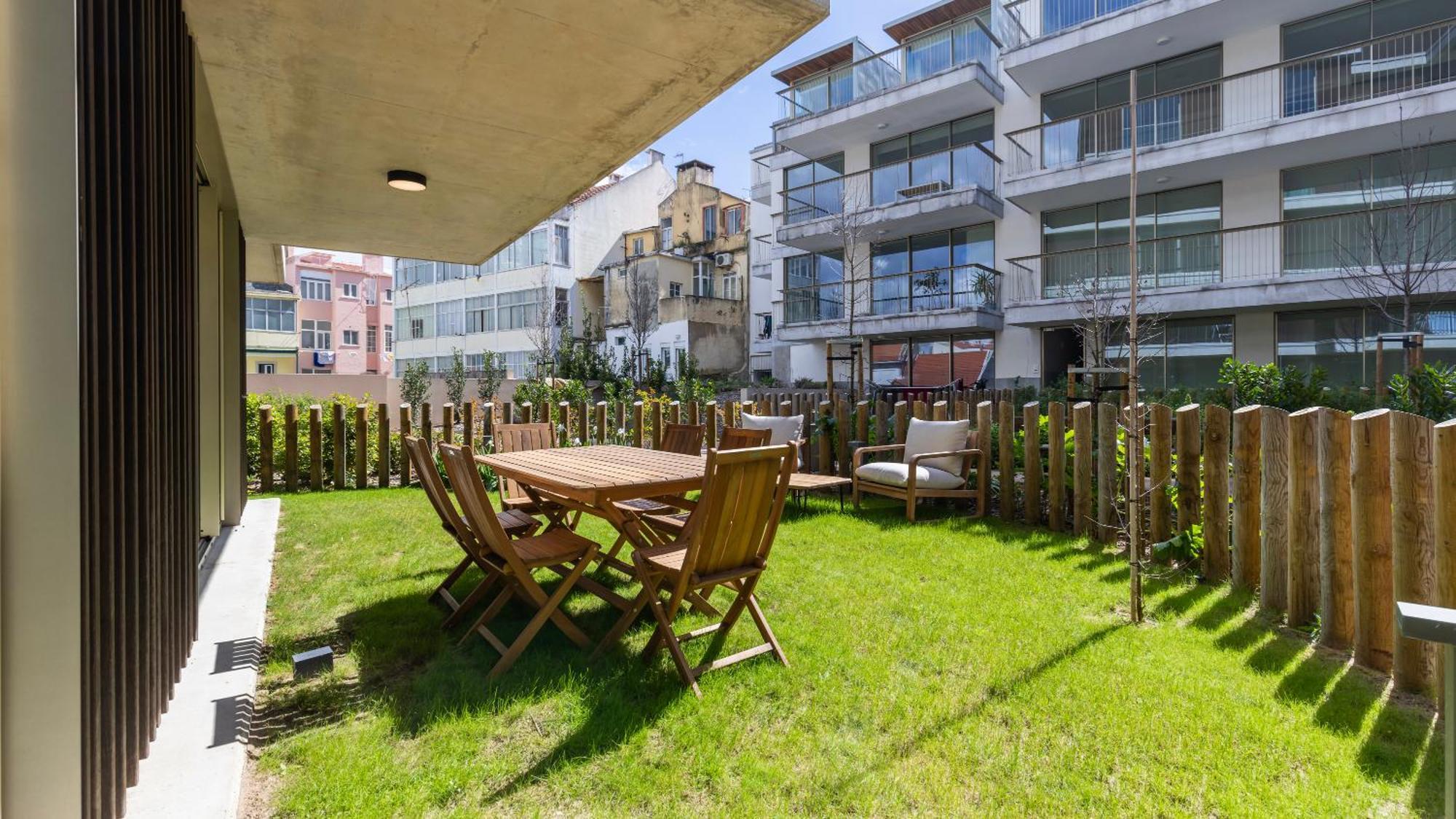 Jardins Da Gloria Stylish Living By Lovelystay * Lissabon